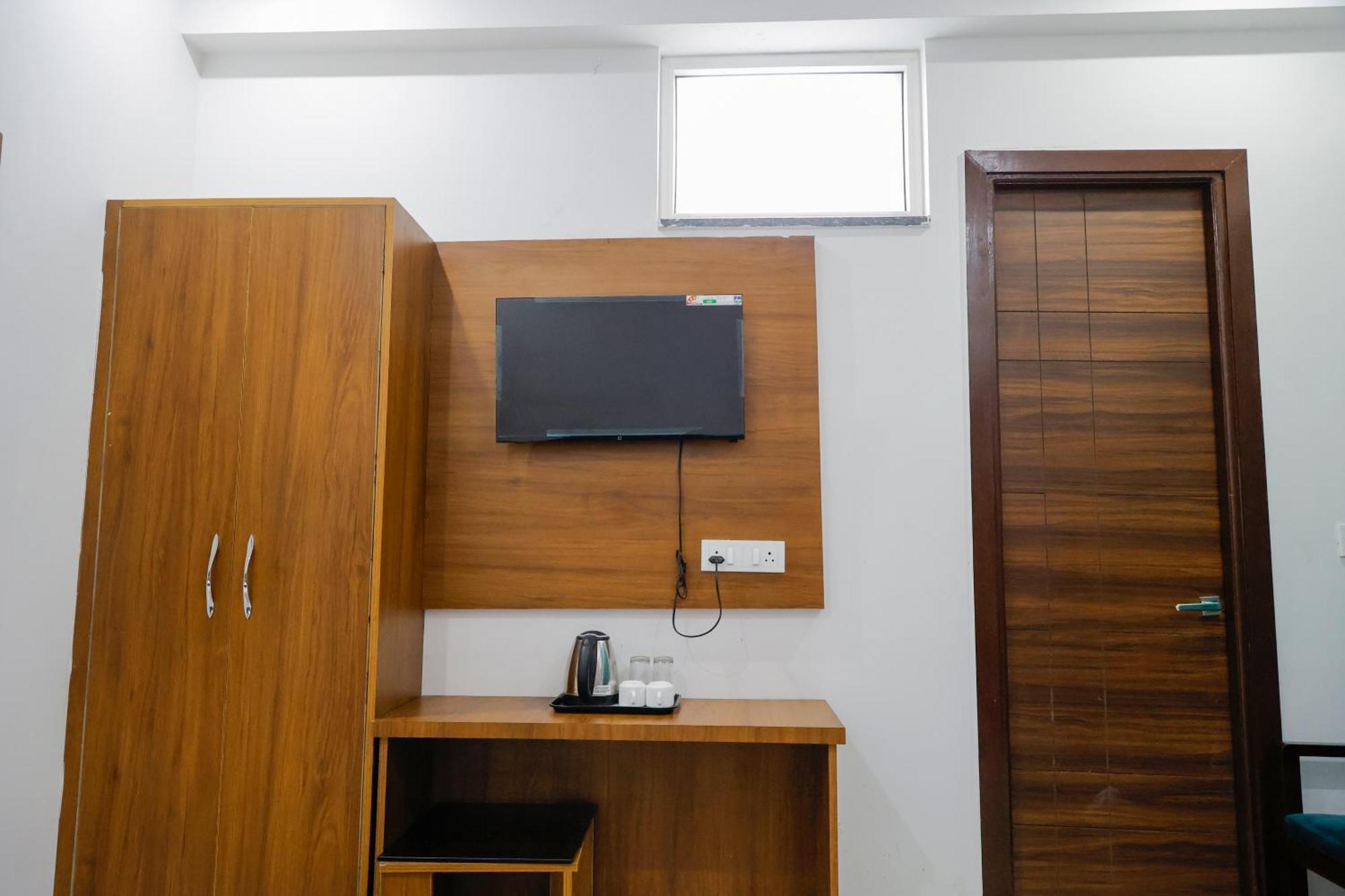 Hotel Parth Inn Rishikesh Ngoại thất bức ảnh