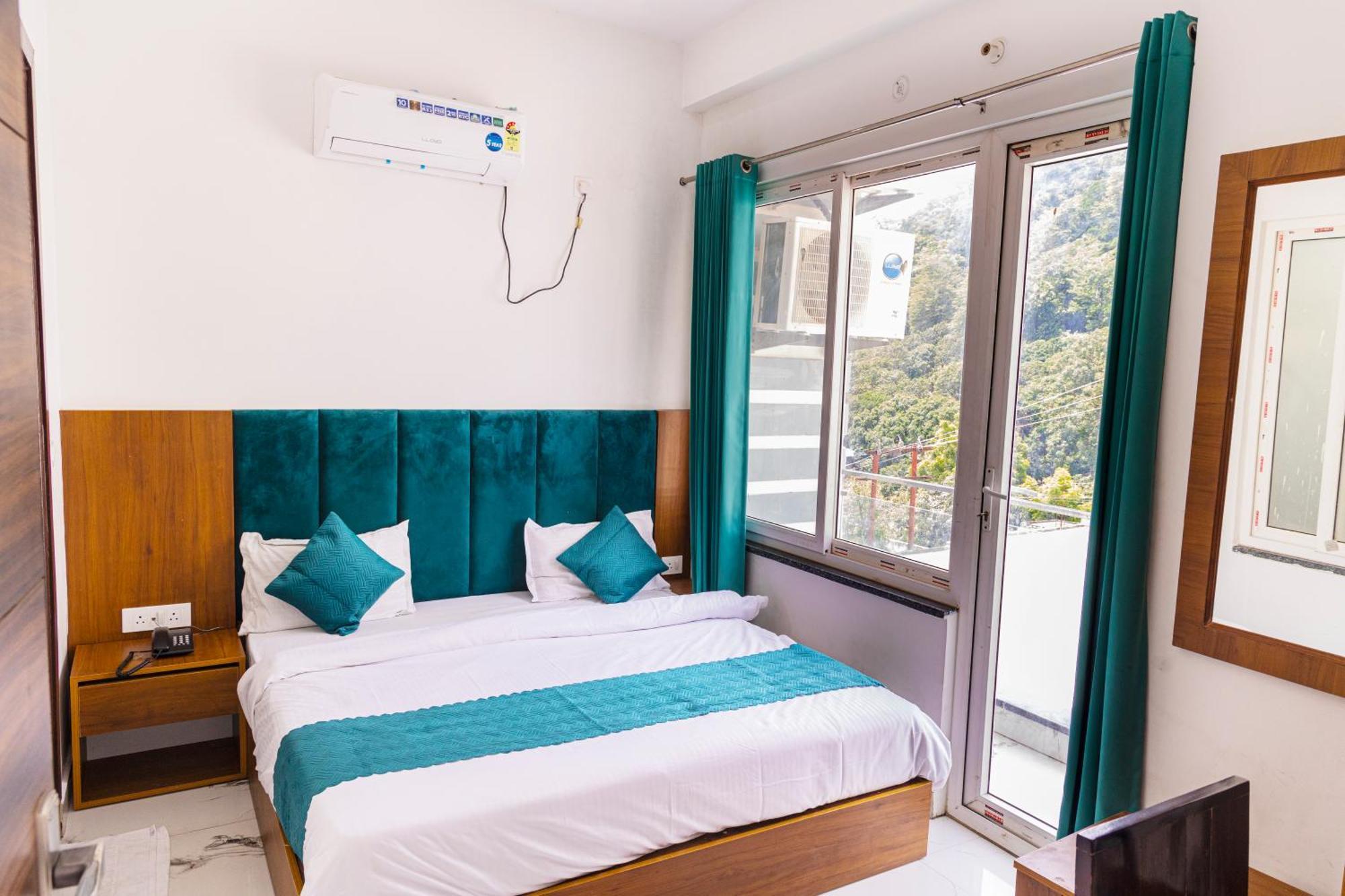 Hotel Parth Inn Rishikesh Ngoại thất bức ảnh