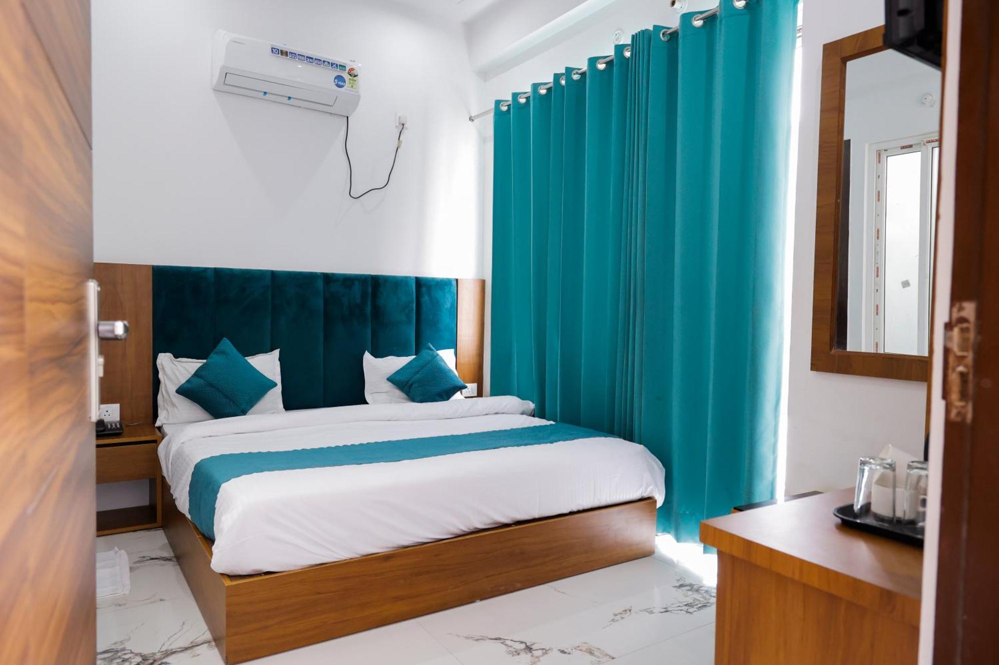 Hotel Parth Inn Rishikesh Ngoại thất bức ảnh