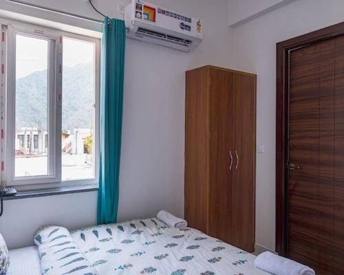 Hotel Parth Inn Rishikesh Ngoại thất bức ảnh